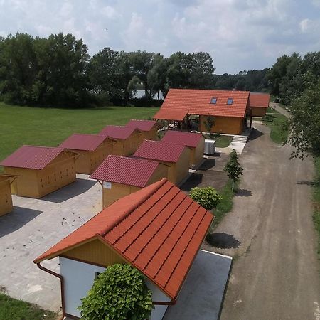 Apartament Tomajor Vendeghazak Tiszaeszlar Zewnętrze zdjęcie